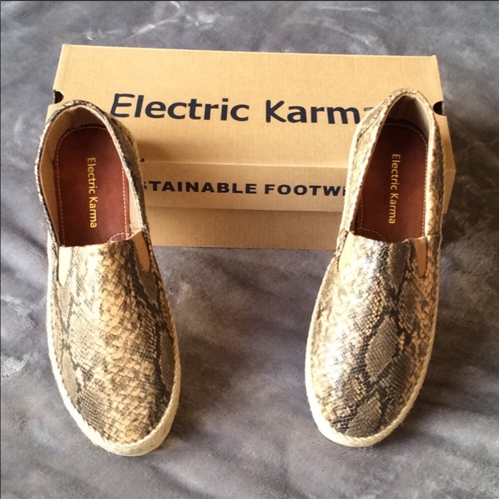 Snakeskin platforms